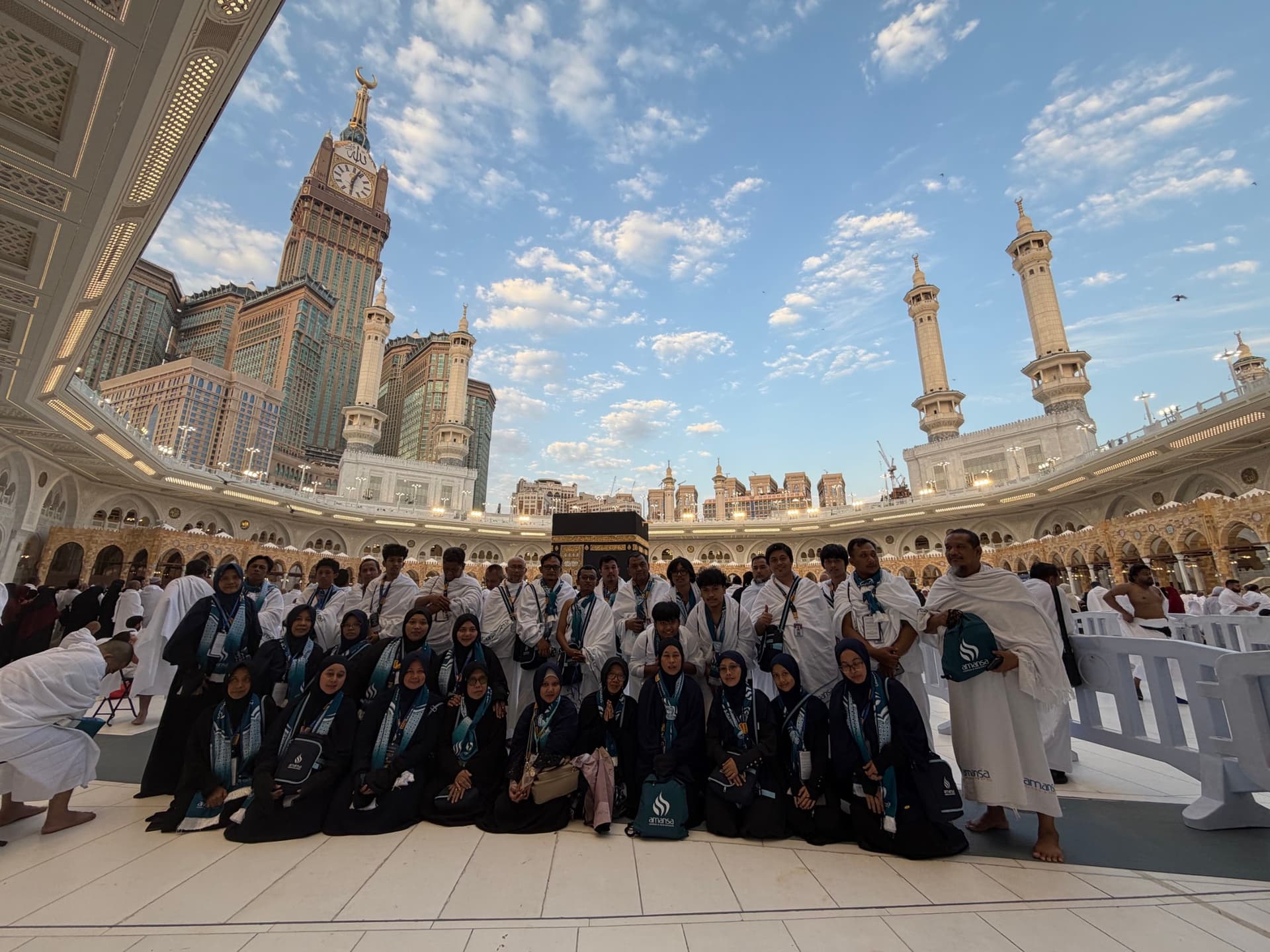 Mau Berangkat Umroh? Ini Doa Umroh untuk Keluarga yang Perlu Dibaca