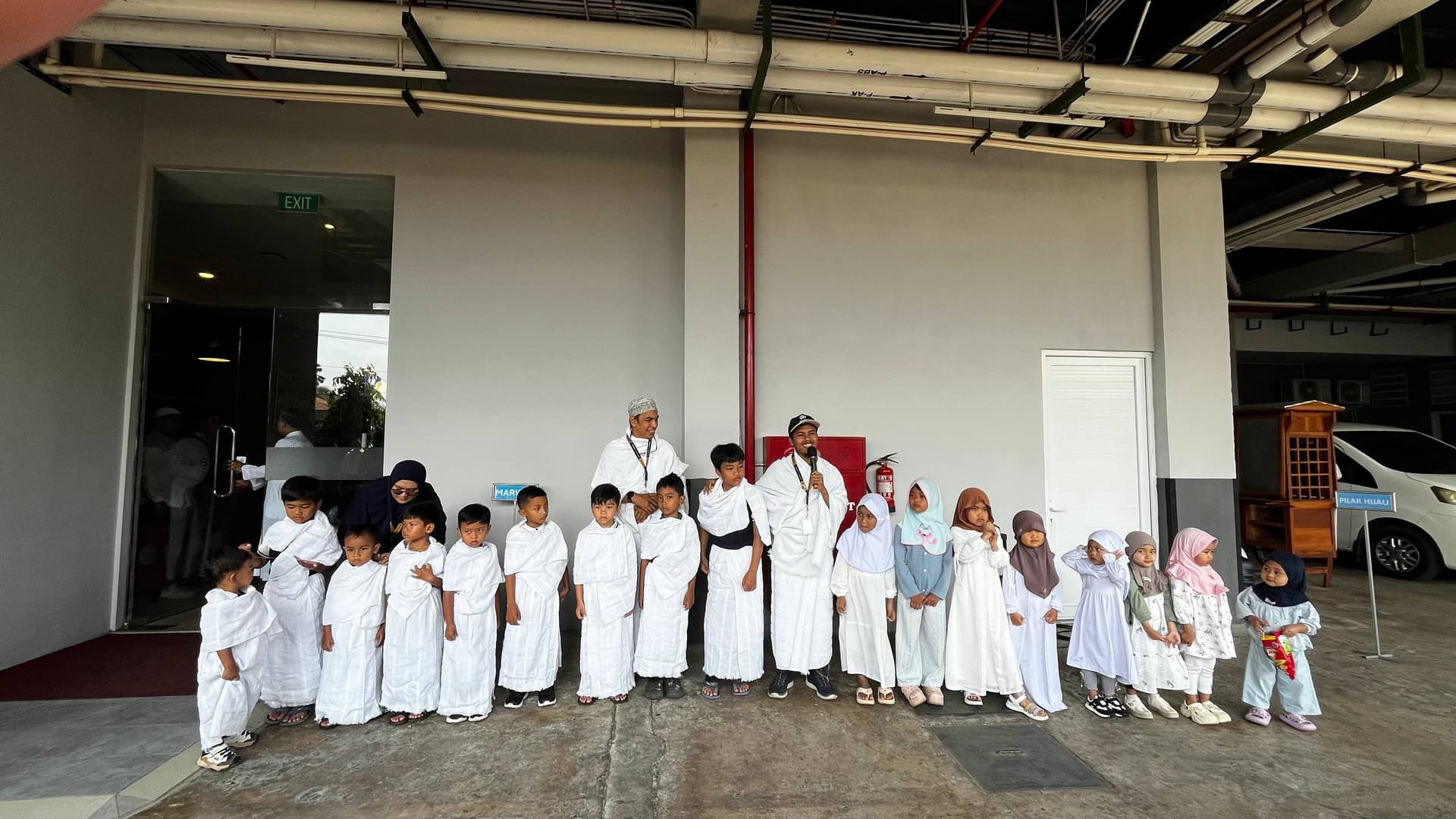 Manasik Umroh Anak-Anak di Hotel Aston Inn Cilacap: Belajar Ibadah Sejak Dini dengan Cara yang Seru